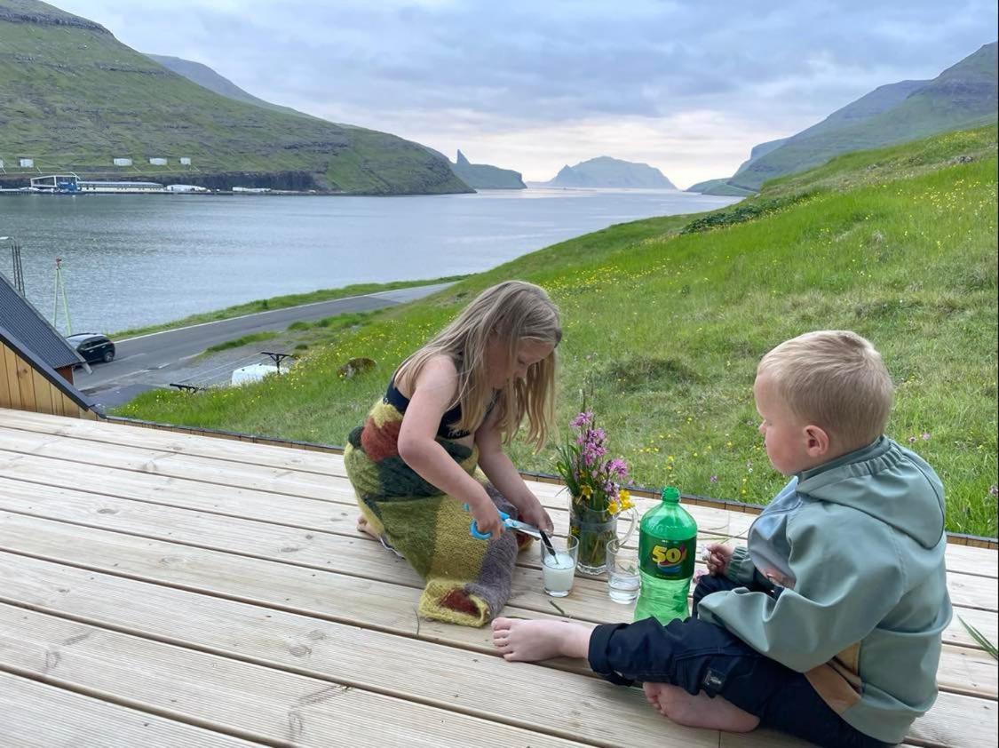 Vila The House With The Amazing View Sørvágur Exteriér fotografie