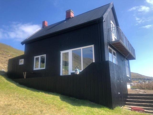 Vila The House With The Amazing View Sørvágur Exteriér fotografie